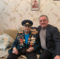Марат Ильясов поздравил с Новым годом ветерана ВОВ Ильяса Казиханова - Народное Собрание