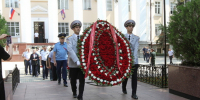 В Дагестане росгвардейцы почтили память погибших коллег - Дагестанская правда