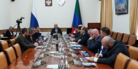 Прямо сейчас: Развитие беспилотных авиационных систем обсуждают в Правительстве Дагестана - Вести Агула