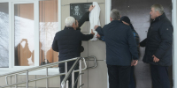 В Дубках открыли мемориальную плиту Герою России Игорю Груднову - Дагестанская правда