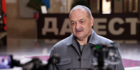Сергей Меликов рассказал Владимиру Путину о развитии спорта в Дагестане - Федерация футбола